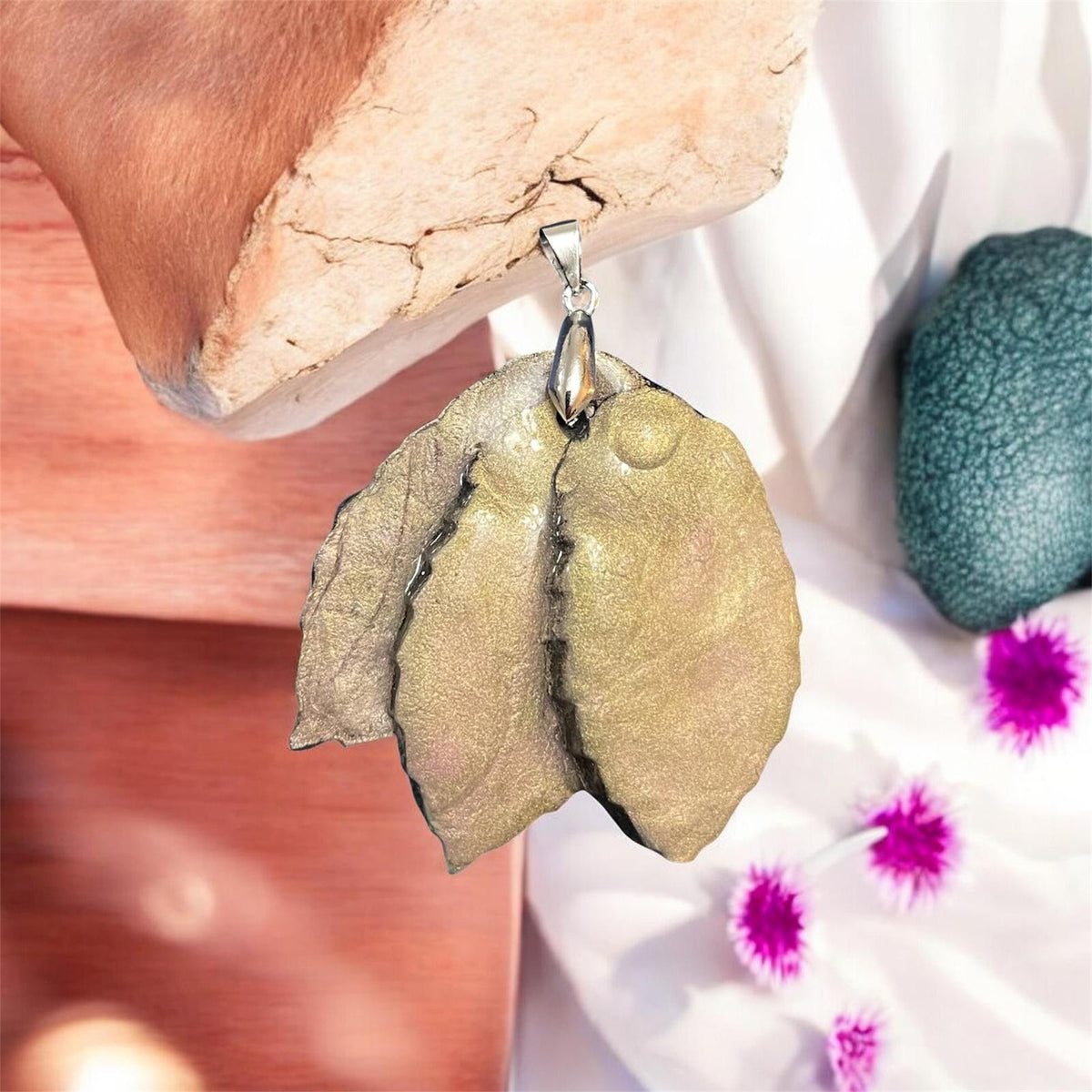 Ivory Whisper Botanical Pendant